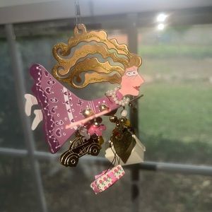 Sylvestri Fanciful Flights Shopping Mom Ornament